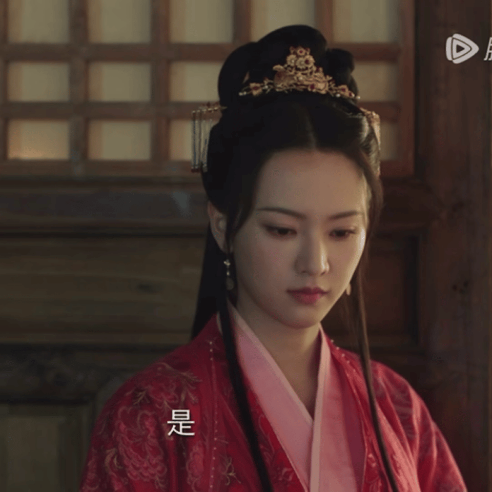 #黄灿灿##黄灿灿长相思##长相思# 一起比比心眼子 ​​​