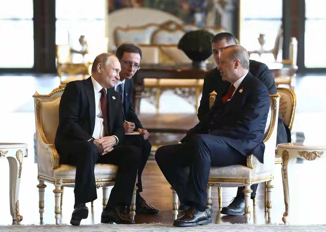 普京“退货风波”背后：55亿俄制武器，中国能退吗？
最近国际军事圈竟爆出一则惊人