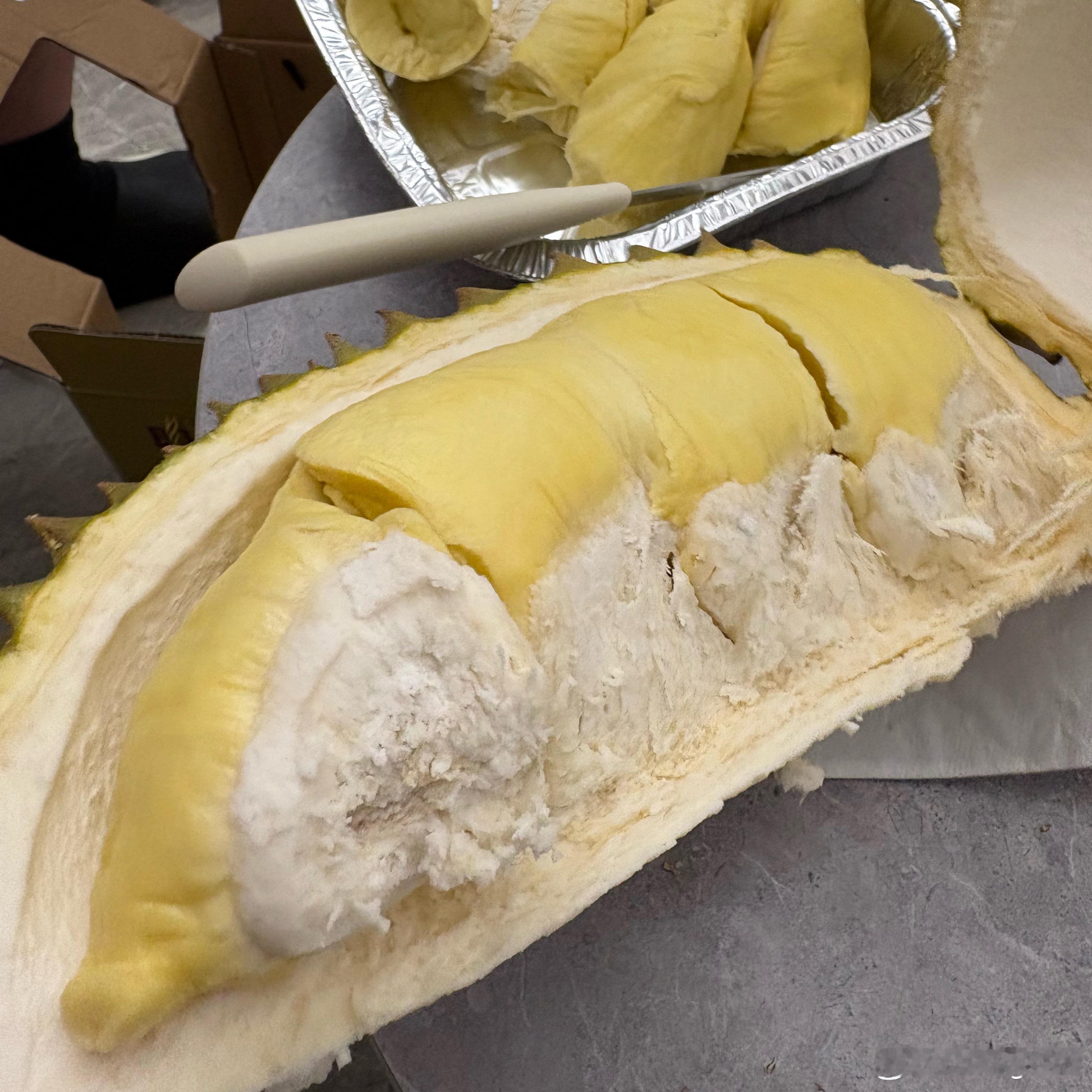 山姆榴莲被抢购还好五一山姆榴莲刚上不久我先吃够了现在又限购又抢购真受不了