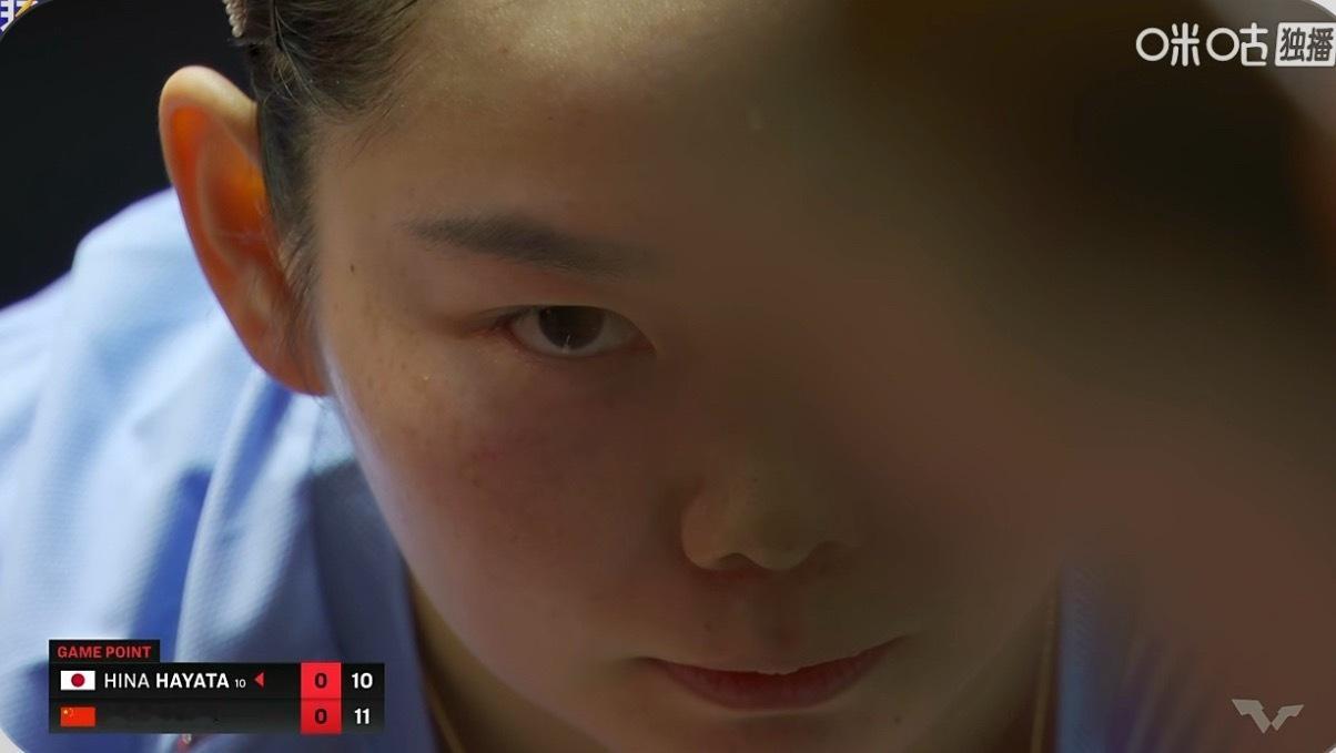 何卓佳1-0早田希娜只有这种眼神才能让对手胆战心惊 