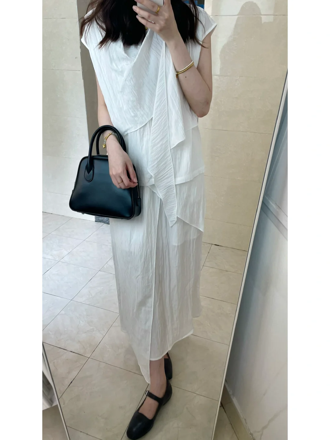 一些飘逸灵动感