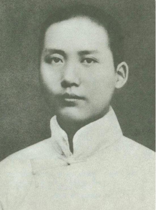 “省先生”“毛奇”，两个外号见证伟人智慧。
 
“6年孔夫子”，读私塾时，同学叫