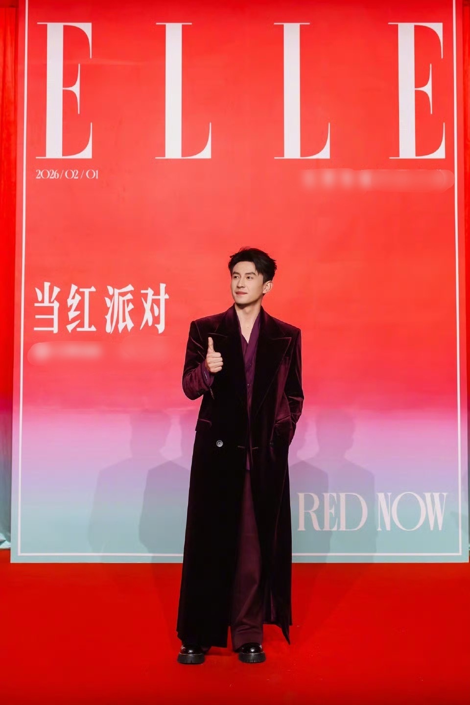 内娱很久没让我吃这么好了 内娱这波硬菜太香了！热播短剧主演组团团建，短剧圈神仙打