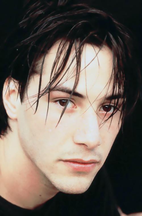 Keanu，这个名字在夏威夷语里的意思是“吹过山谷的清风”。生日快乐，基努·里维