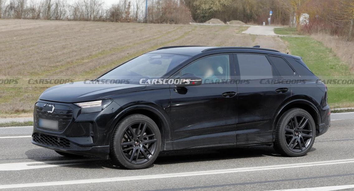 新款奥迪Q4 e-Tron实车现身，和现款的差异还是蛮大的，终于不再是那种圆乎乎