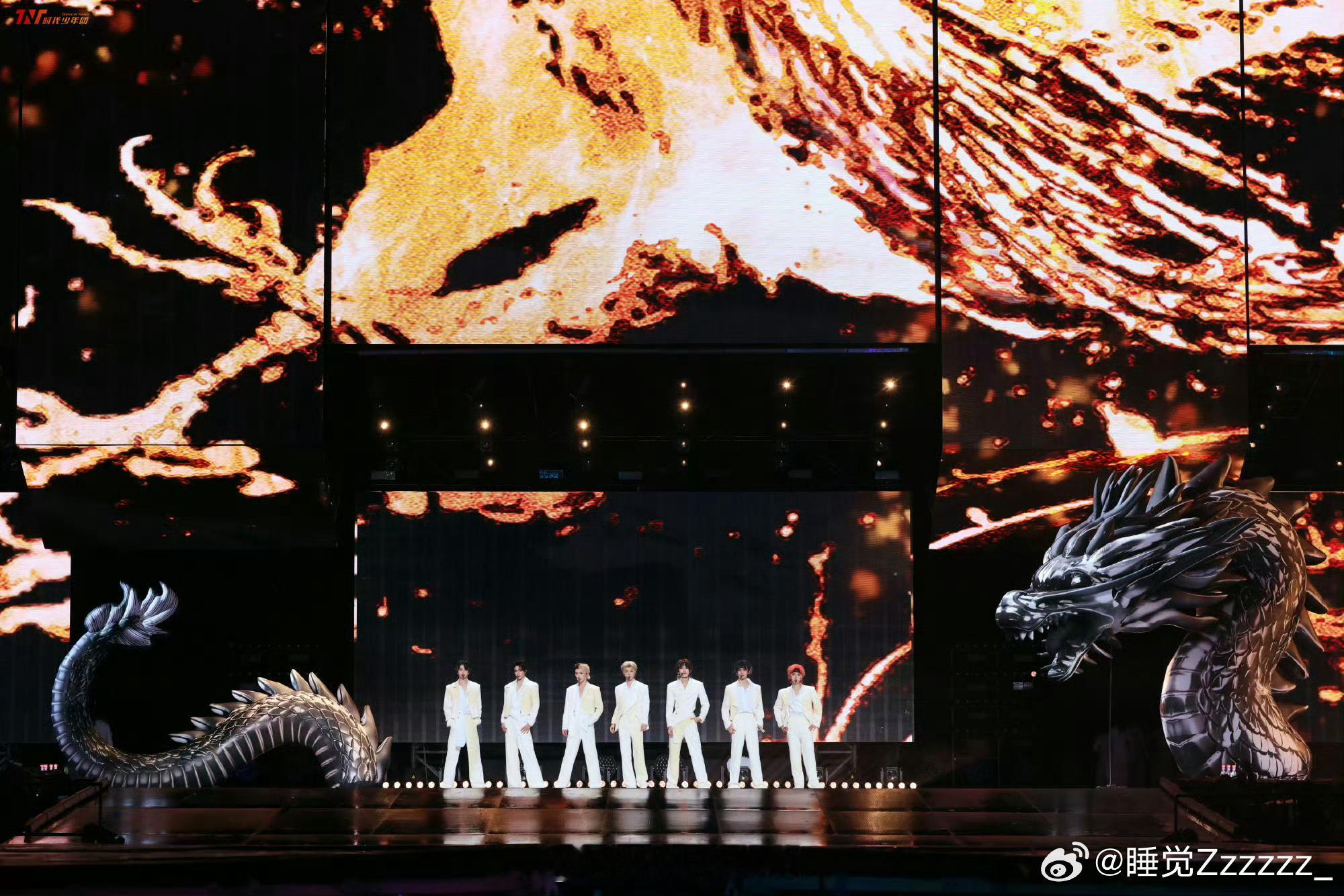 时代少年团26年拿下7个代言时代少年团商务实力时代少年团热爱主场盘出精彩从零食到