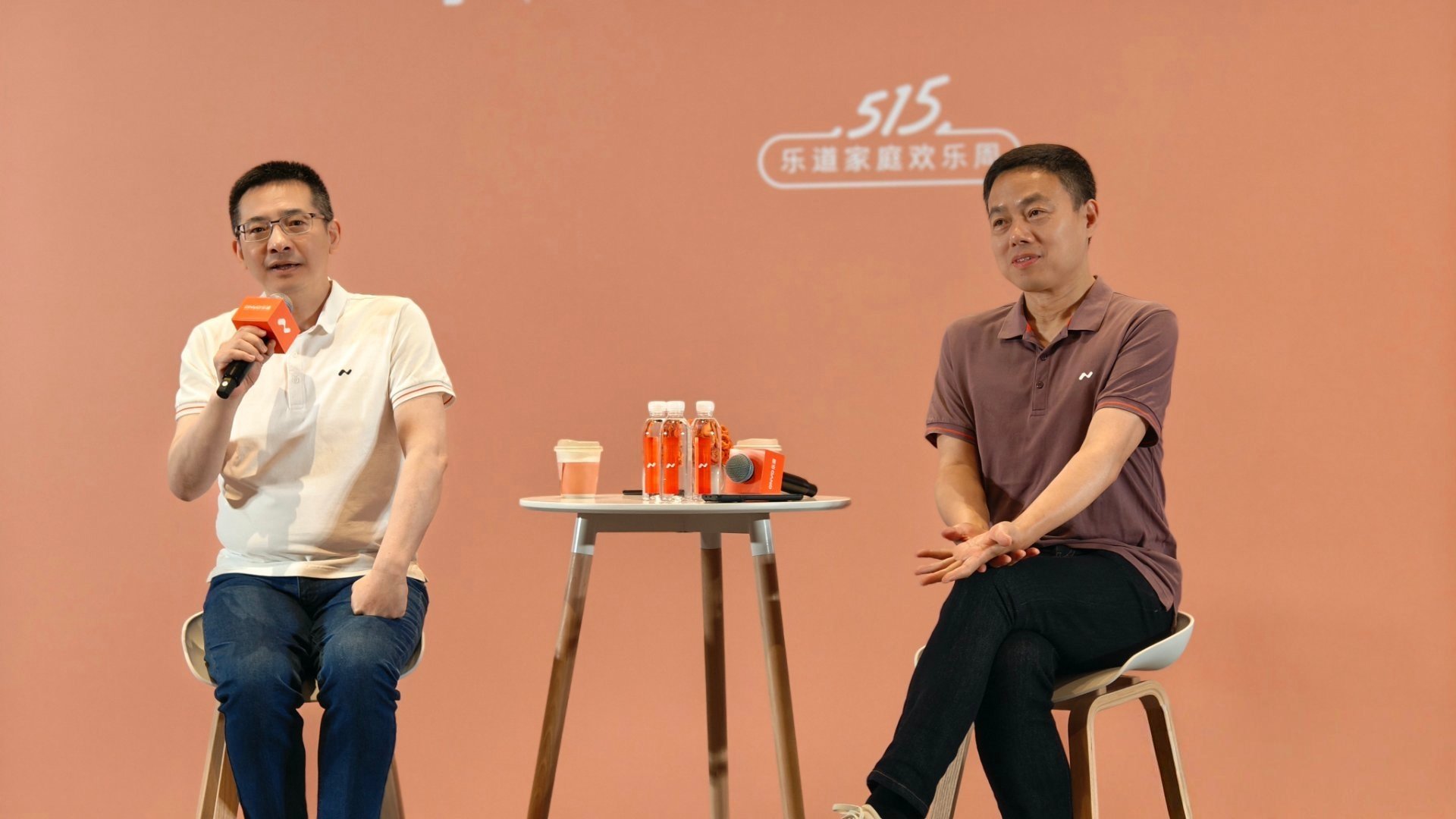 蔚来总裁称超豪华车不该卖100万以上【蔚来总裁秦力洪：大部分超豪华车就不该卖10