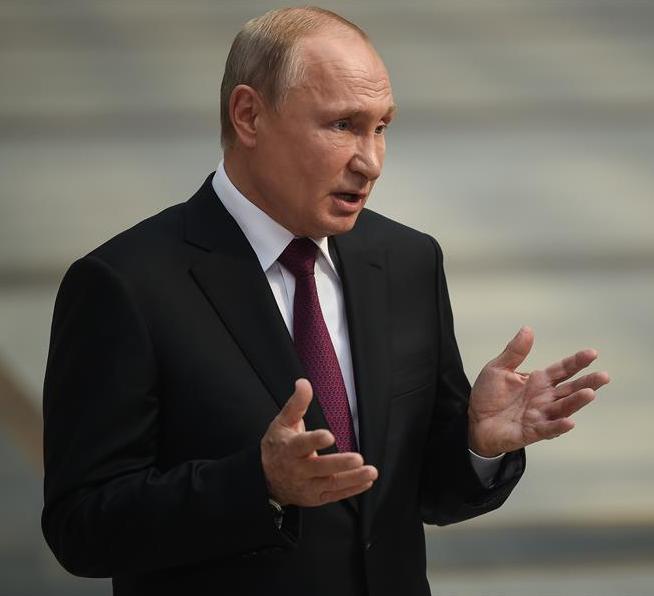 这下该老实了吧，俄罗斯反击来了，冻结俄3000亿美元资产，欧盟想拿去援乌，遭俄起