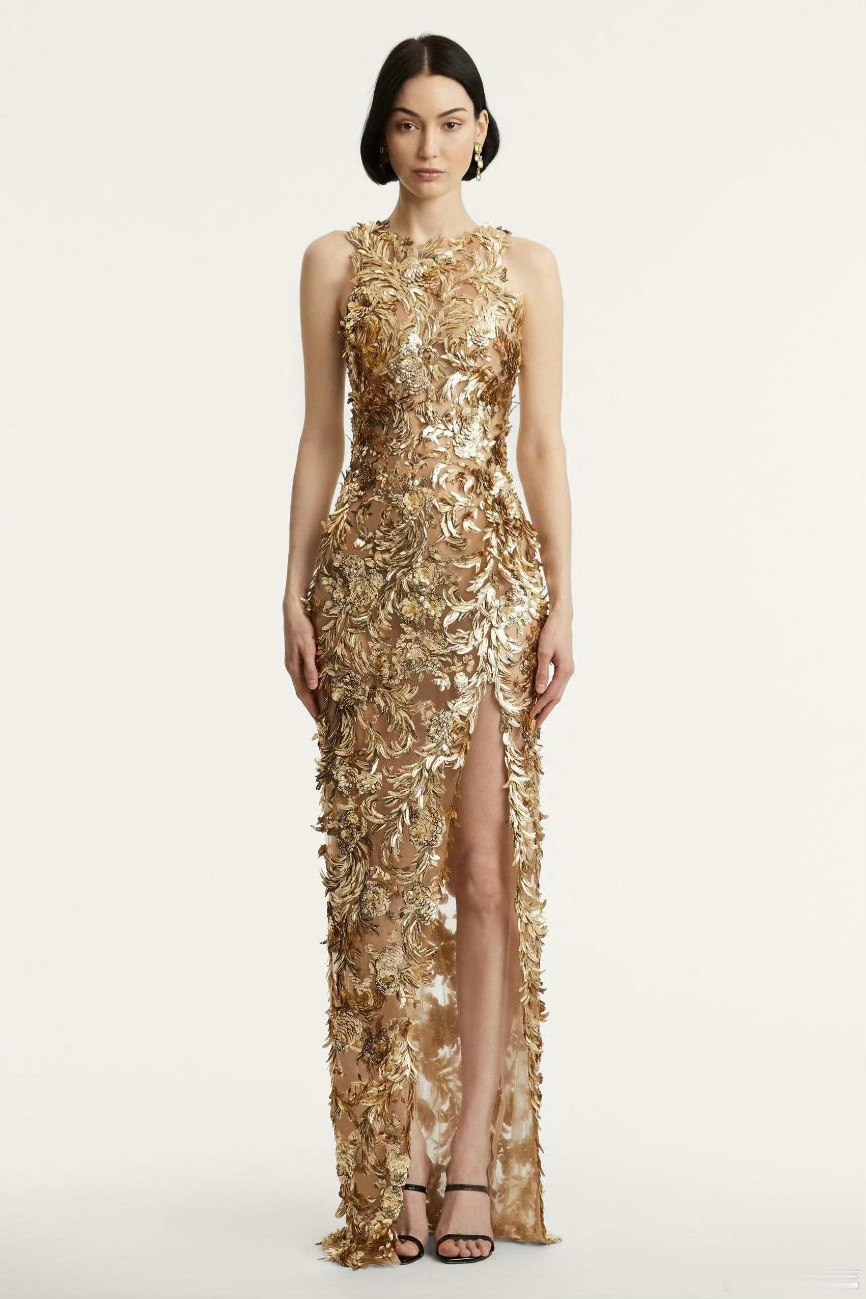 姐这身选的美哦 ！出席欧莱雅活动的代言人唐嫣 ，以一身 Oscar de la 