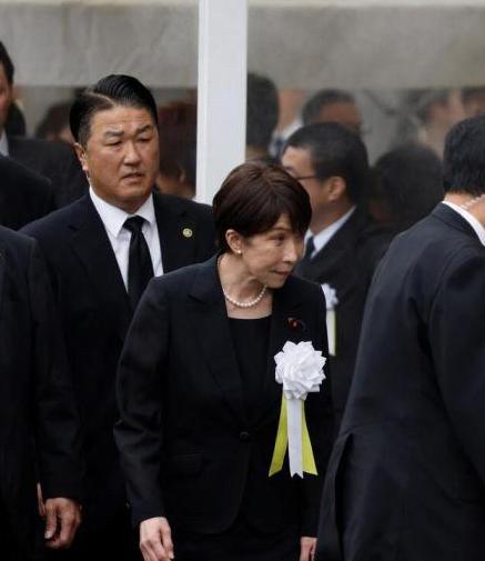 8月11日，日本航空公司突然发现，飞越中国领空的成本彻底变了！每一架经过中国空域