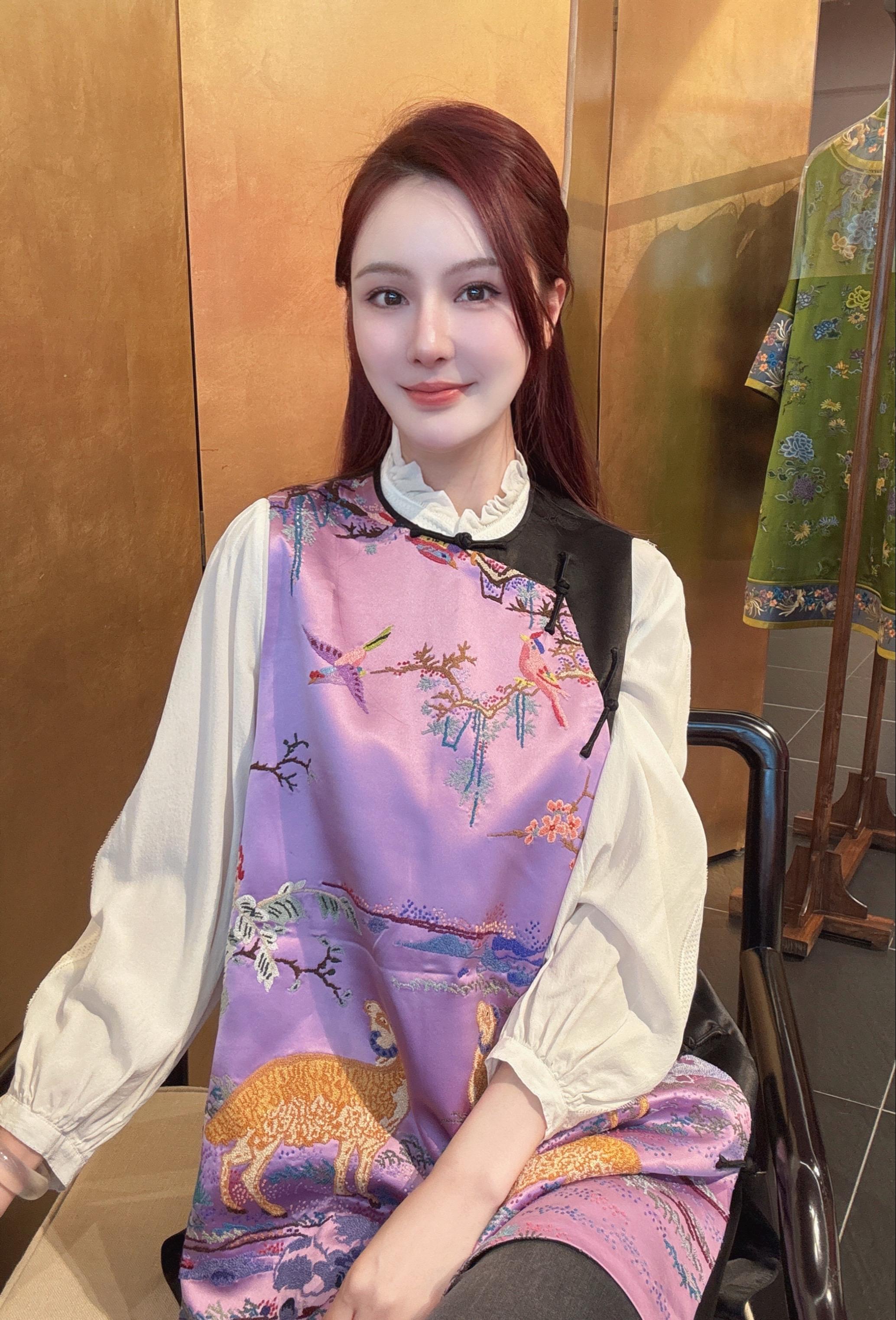 一帆风顺太不现实了 祝你关关难过关关过 前路漫漫亦灿灿
