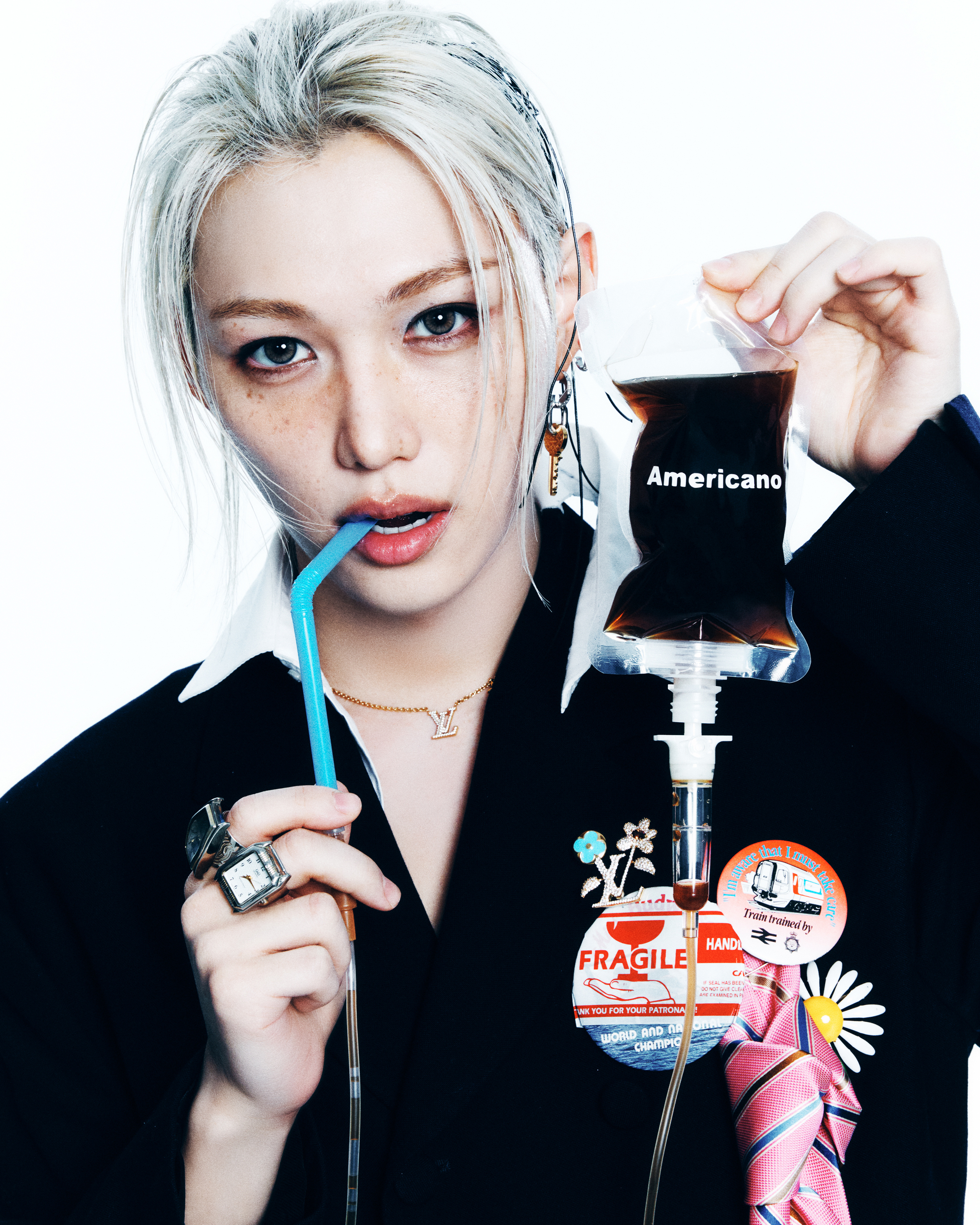 "THIS & THAT"预告图☕️ 