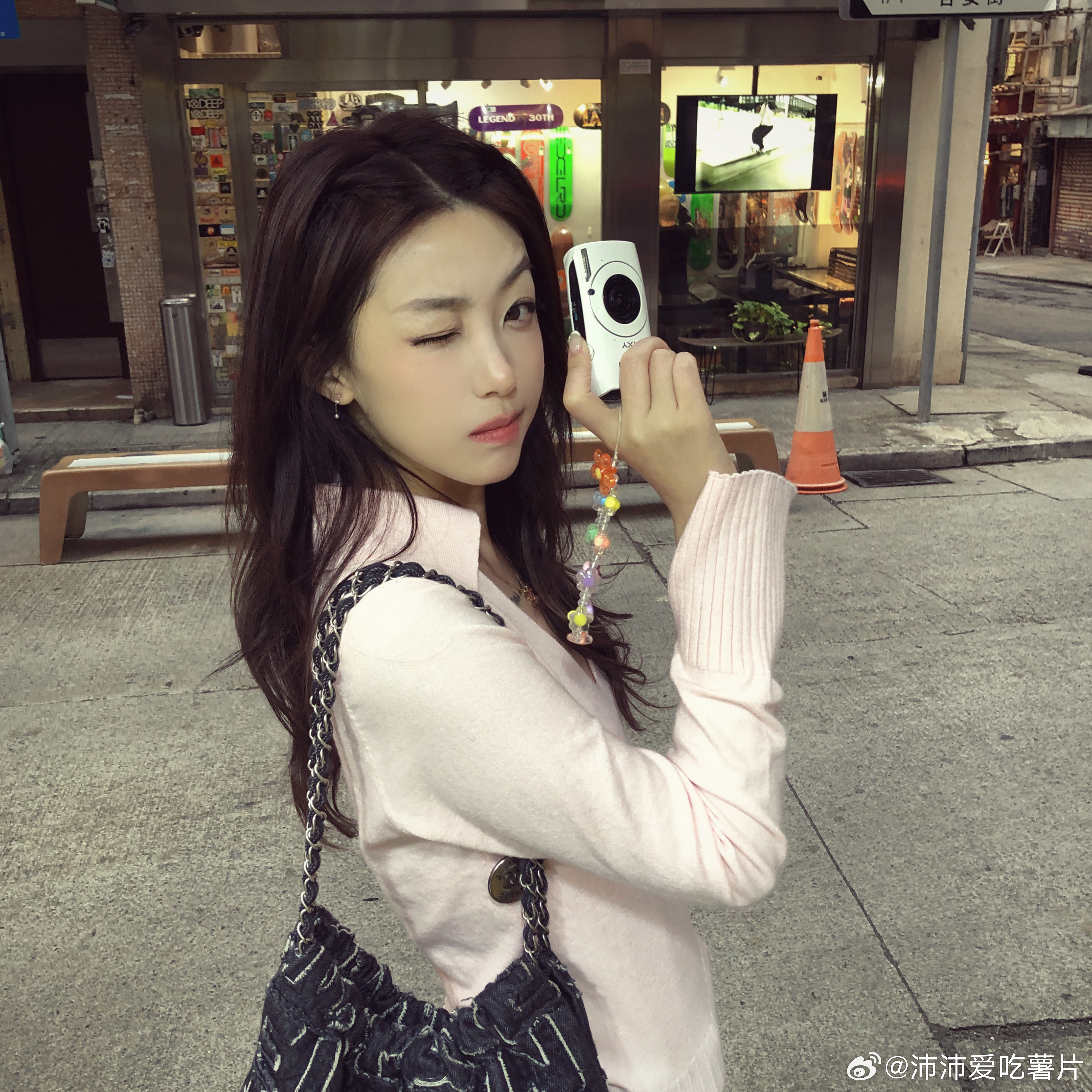 诡秘 我在香港库存➖1 