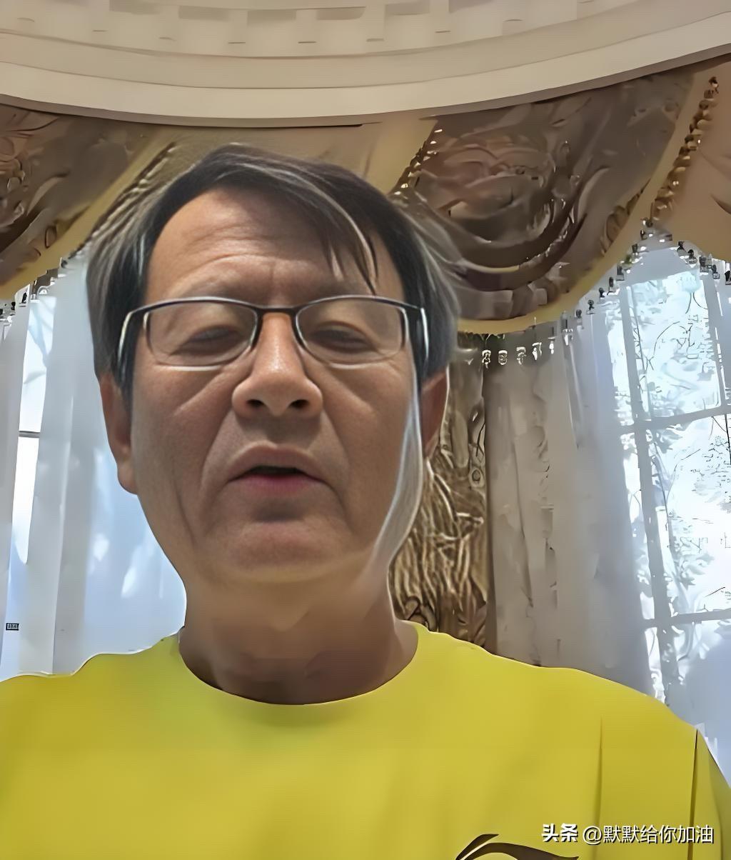 评价樊振东：恩师吴敬平说到2件事

樊振东跟着他的时候，从来都是来得比别人早，走