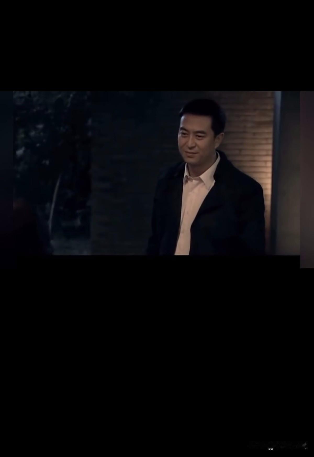 儒雅随和，英俊潇洒，有权有势，
没几个女人能经得住宋思明这样的人。