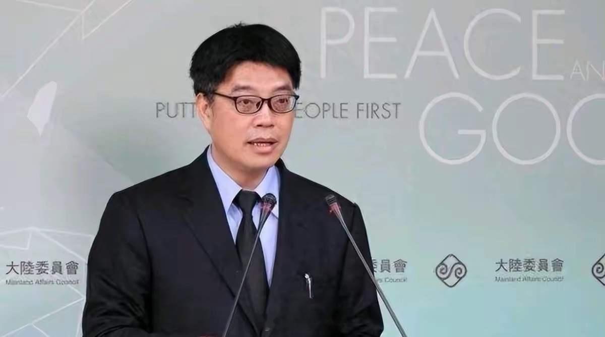 “陆委会”表态，对于中国大陆的10项惠台政策，拒不接受！4月12日，岛内“陆委会