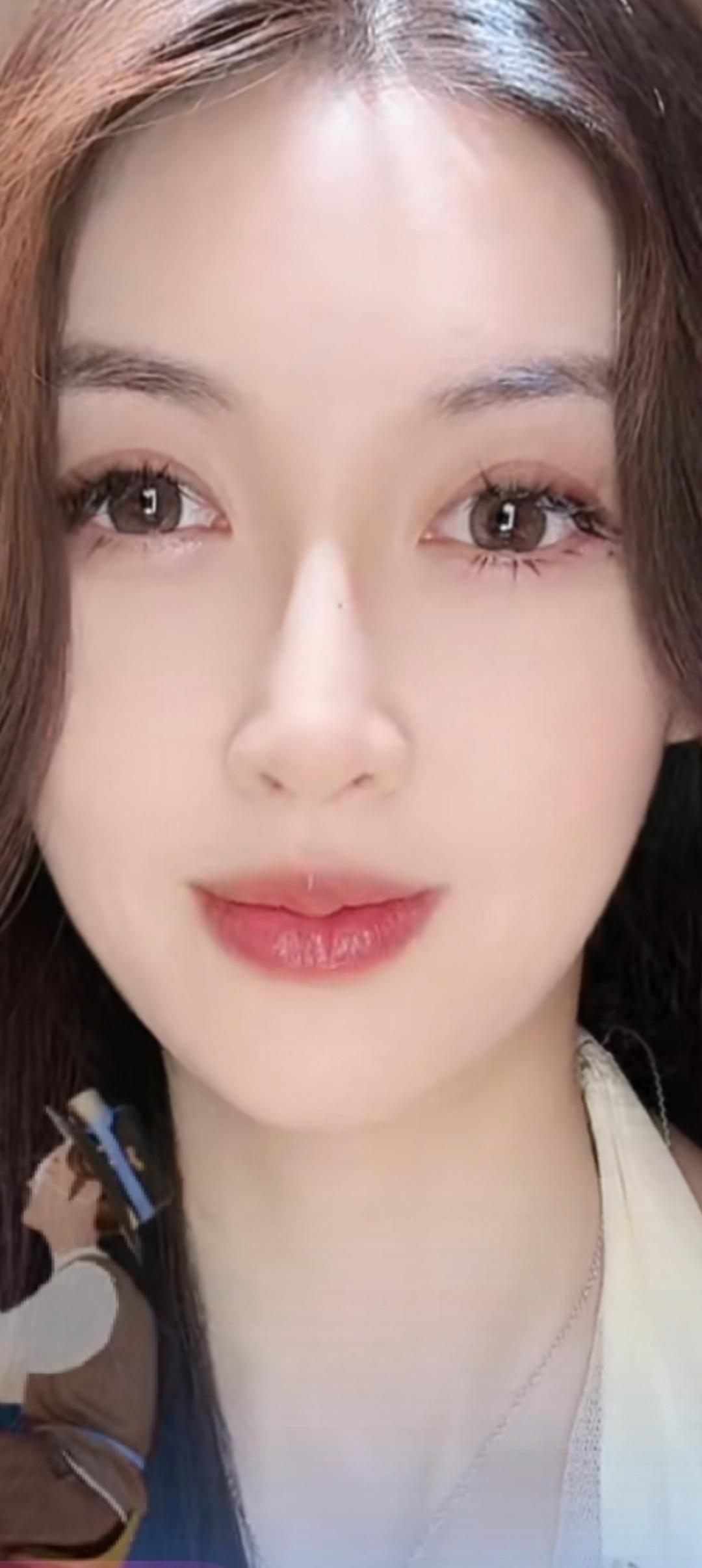 甜美可人，温柔似水，笑靥如花🌸💕