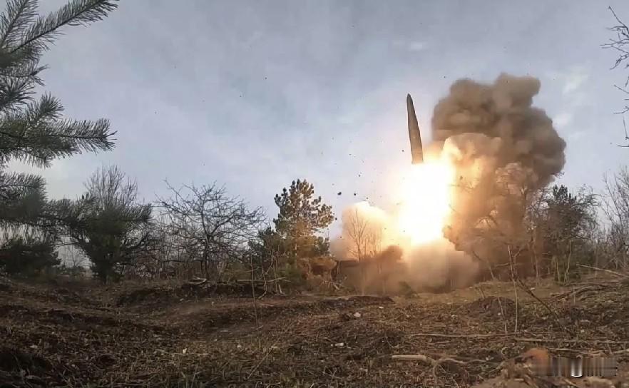报复打击全面升级！俄军一周歼敌超7000人，精准瘫痪乌军工能源命脉

据俄罗斯卫