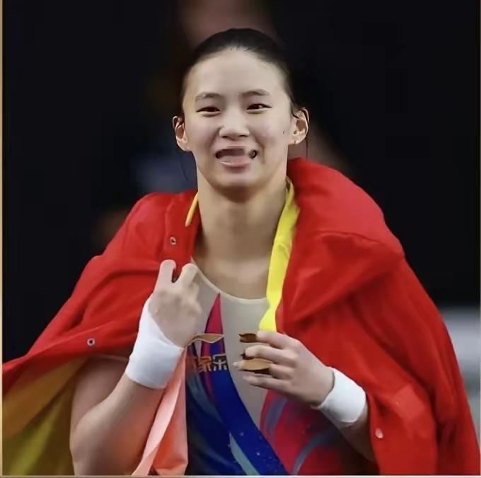 17日国际咏联宣布：陈芋汐当选2025年最佳女子跳水运动员。
     陈芋汐曾