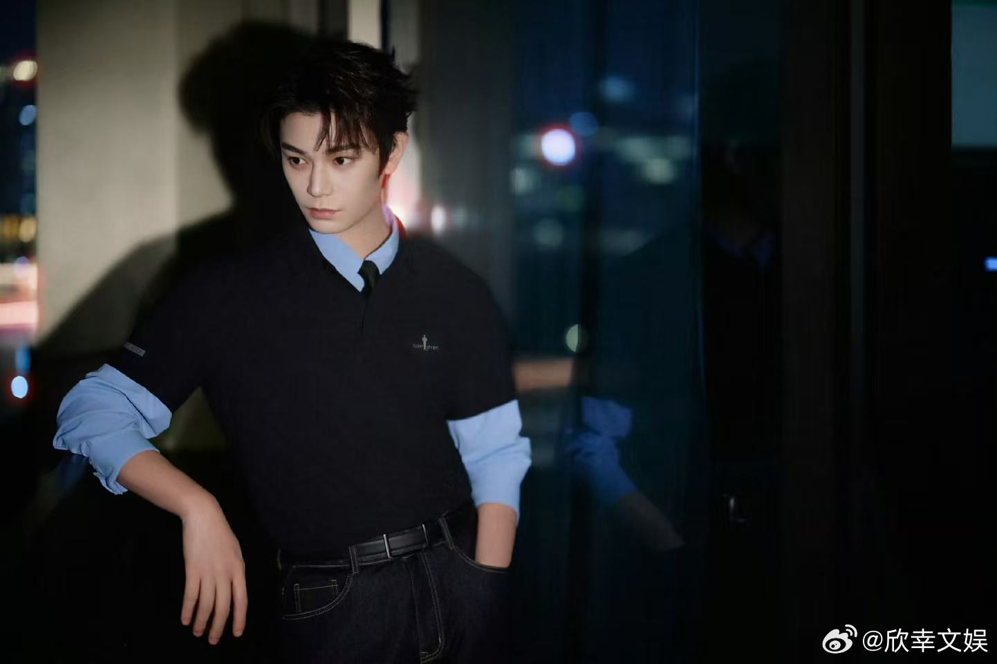 丁禹兮简约型格丁禹兮夜幕大片丁禹兮夜幕大片，极致质感，