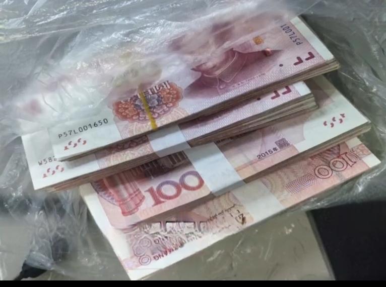 浙江绍兴的樊女士最近栽了个大跟头，就因为刷短视频时看到“刷单返利”的消息。一开始