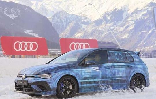 据悉，大众或打造高尔夫R Clubsport。外观方面，新车预计将与新款高尔夫R