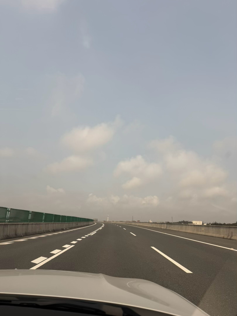 今天去厦门，进一趟大城市。 