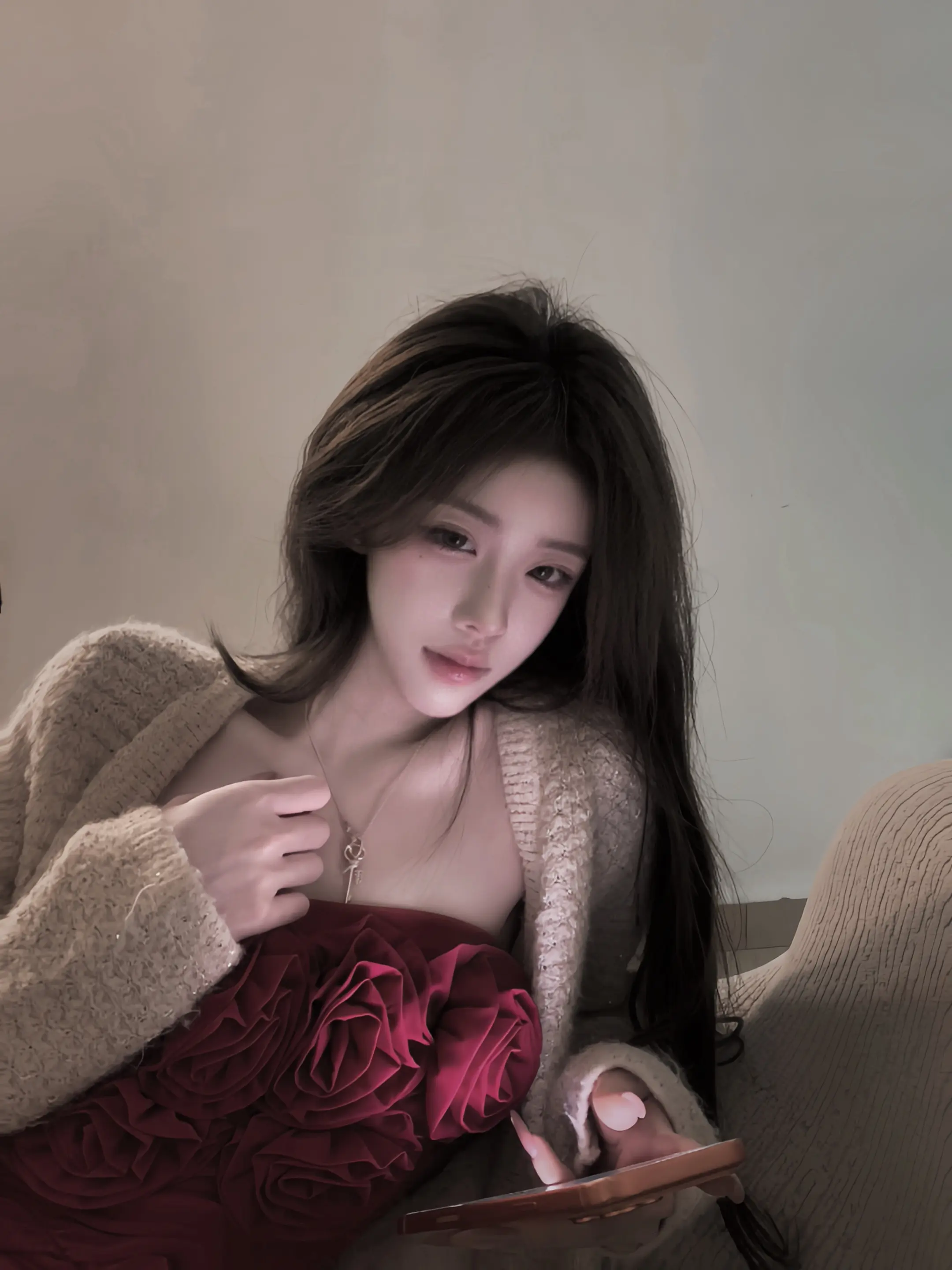 某天开始  失去了也只是轻叹一声。