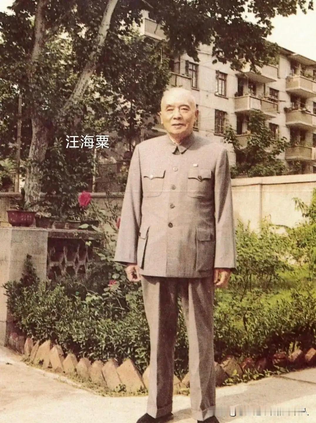 南博画卷案的水越搅越深，又牵扯出一位“老同志”——前江苏省副省长、省委常委兼宣传