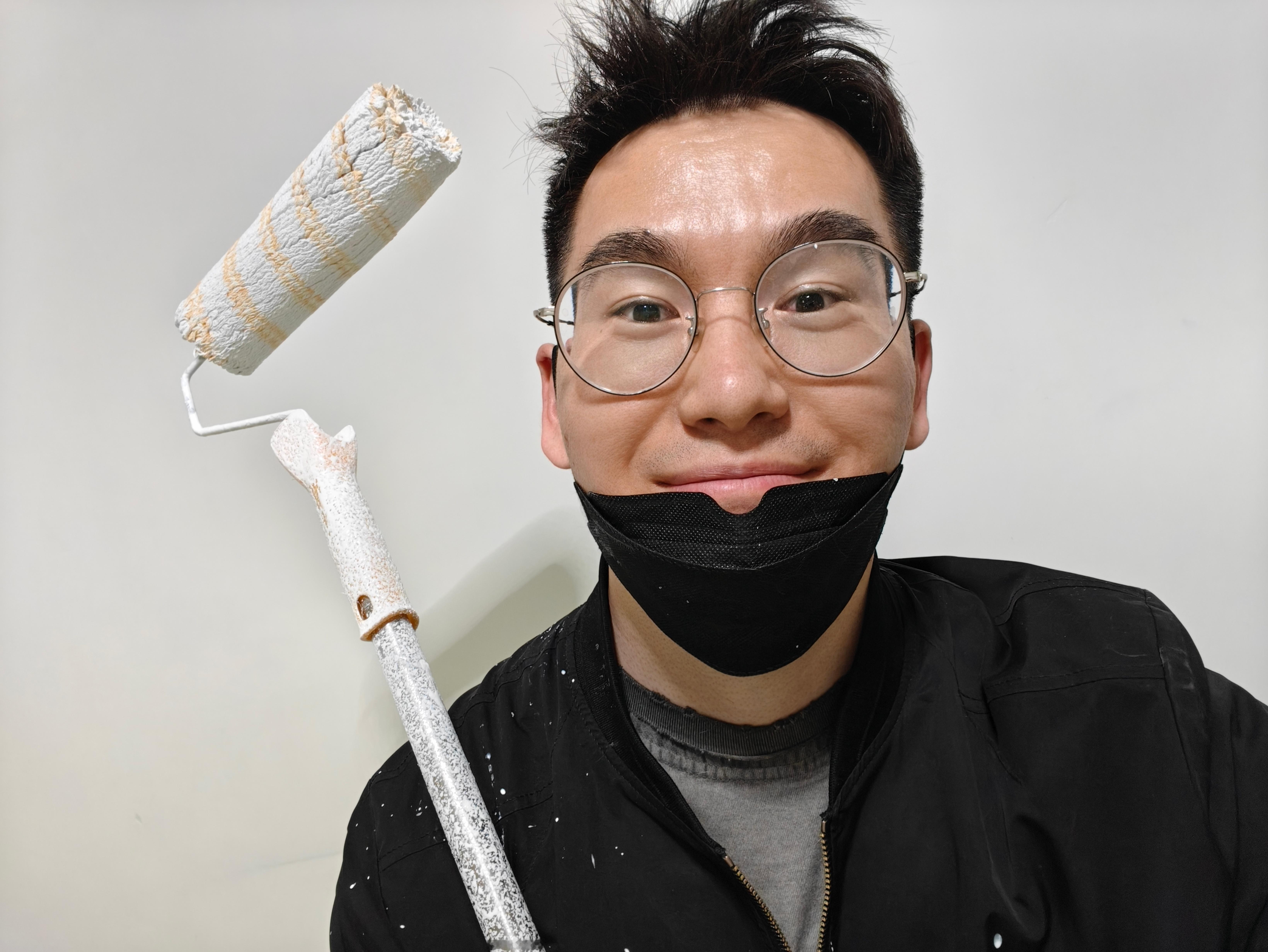 小时候唱的儿歌，今天掌握其本领了[奥特曼]“我是一个粉刷匠，粉刷本领强，我要把那