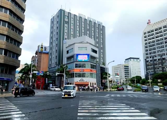 冲绳原来不叫冲绳，它曾是东亚的万国津梁琉球国。

大多数人对冲绳的印象，只有动漫