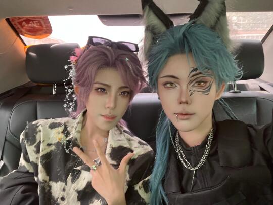 拼车拼到艺术家了🎨