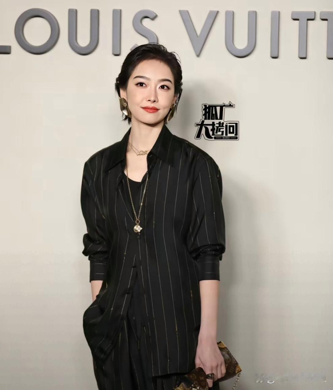 宋茜变化真大，一点儿也没认出来。 