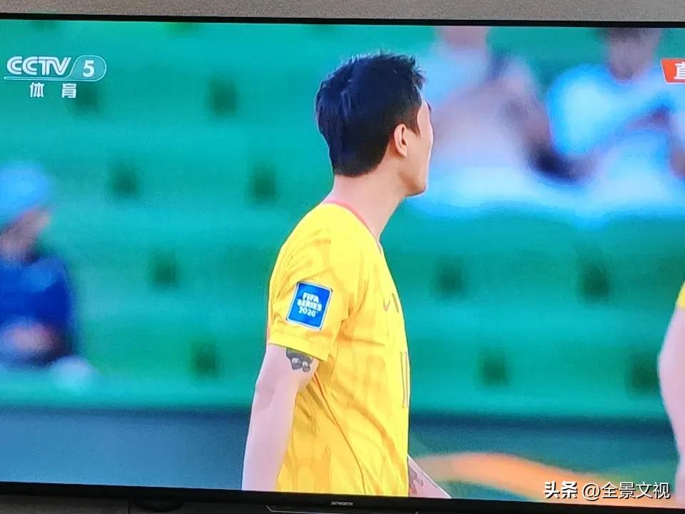 中国队员是不是午睡没睡醒，迷迷糊糊被人家灌了2个？     
       CC