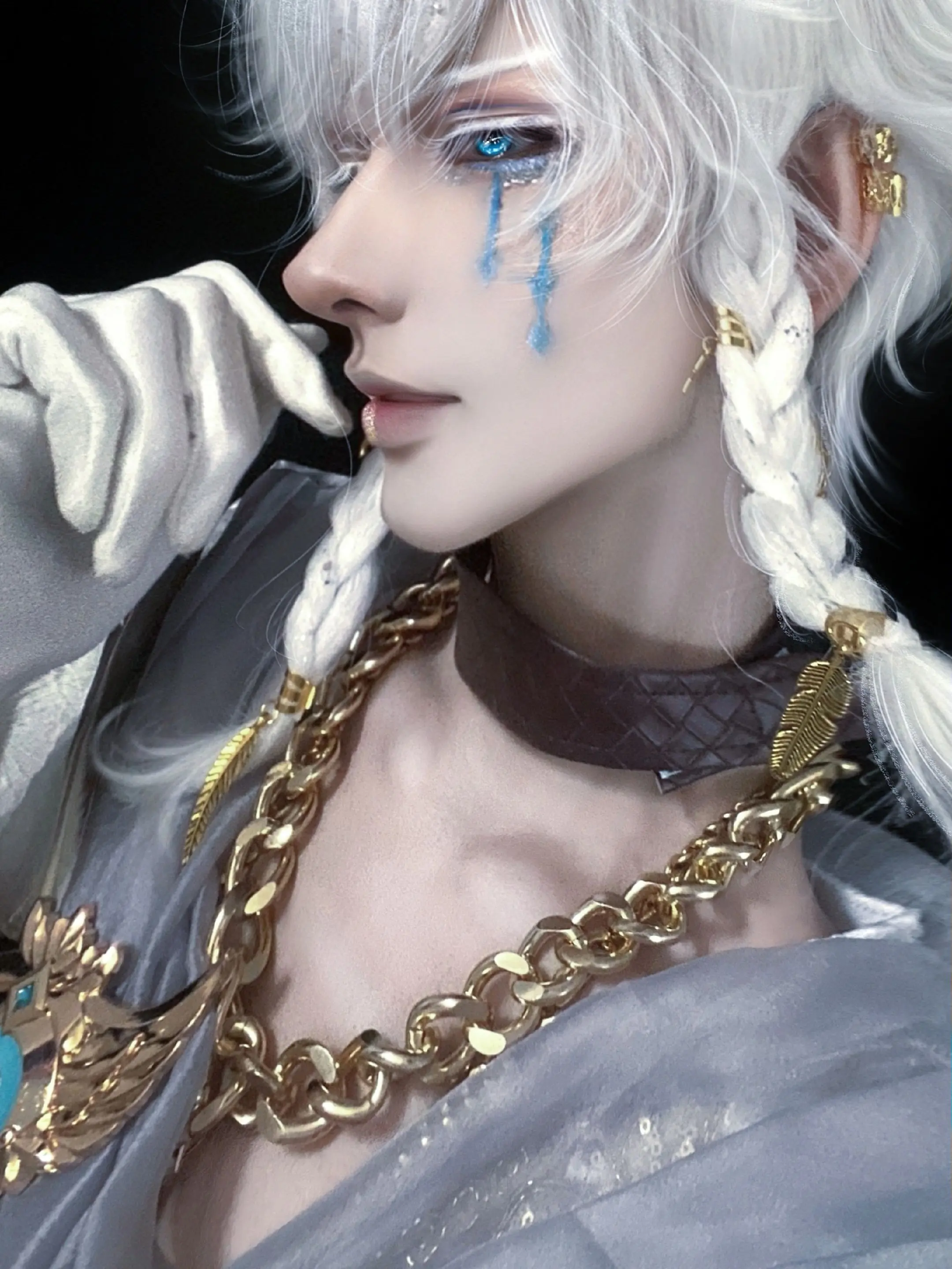 扇你左脸的时候 你要乖乖贴上来说右脸也要。