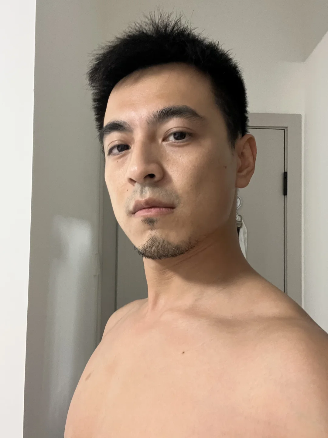 报告bb 今天睡了