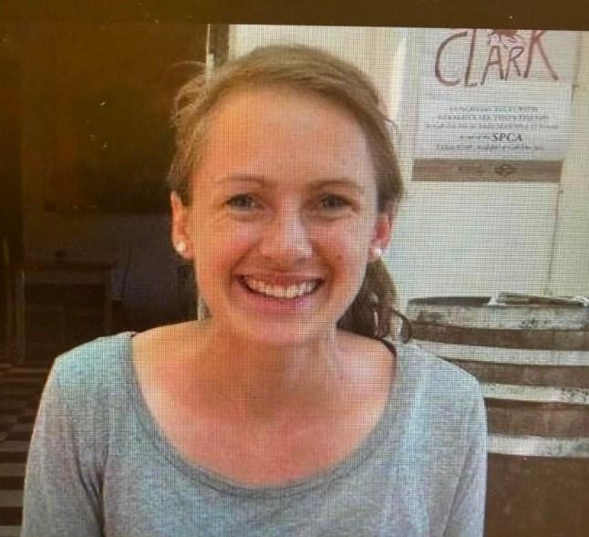 英国女子希腊救助非法移民，结识阿富汗小伙，同居期间惨遭杀害抛尸，马斯点评同情心泛