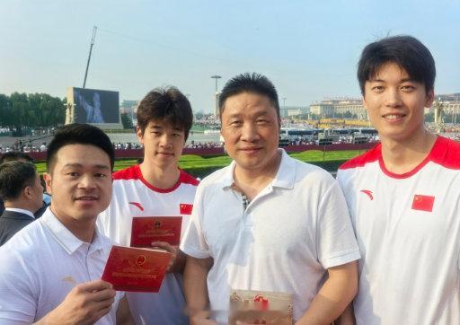 潘展乐受邀观礼九三阅兵 九三盛大阅兵 今天上午，纪念中国人民抗日战争暨世界反法西