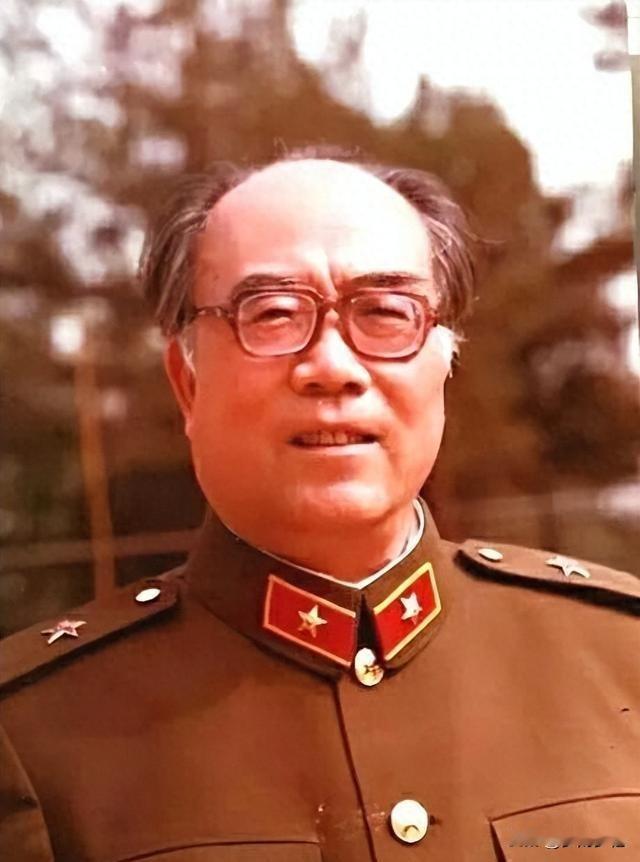 八旬文豪街头撒传单！《谁是最可爱的人》作者临终怒吼：革命永不投降！
 
谁是最可