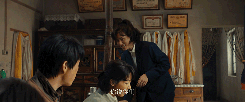 生命树 他们不完美，有自己的小盘算，却愿意把时光和热血都献给无人区，燃尽一生去守