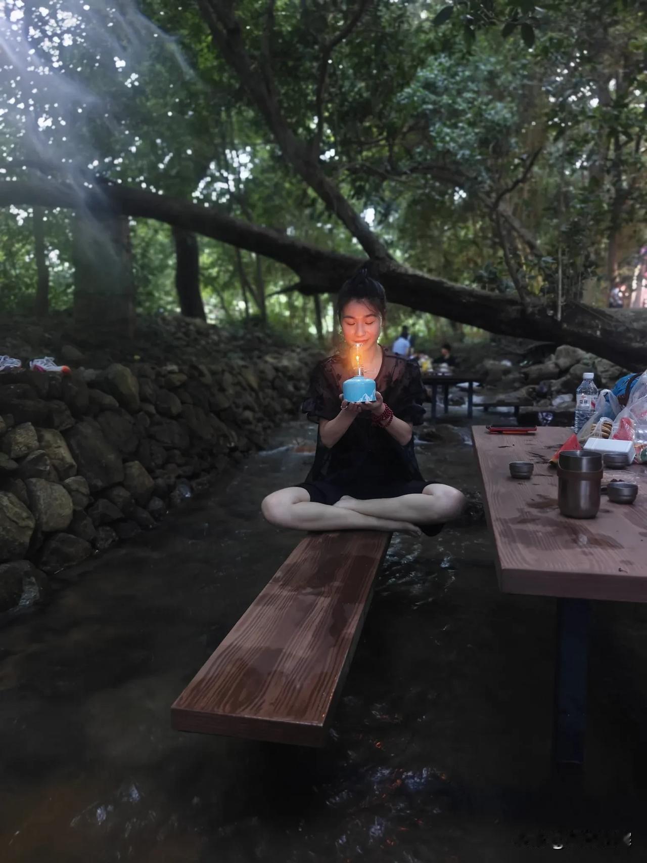 夏日生活打卡季表妹还单身，你们说怎么办？