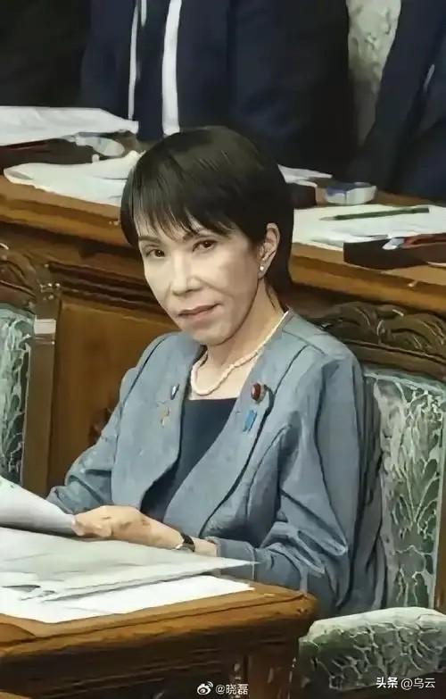 就在刚刚，

中国商务部发布严正声明，

1月15日，中国商务部发言人何咏前，在