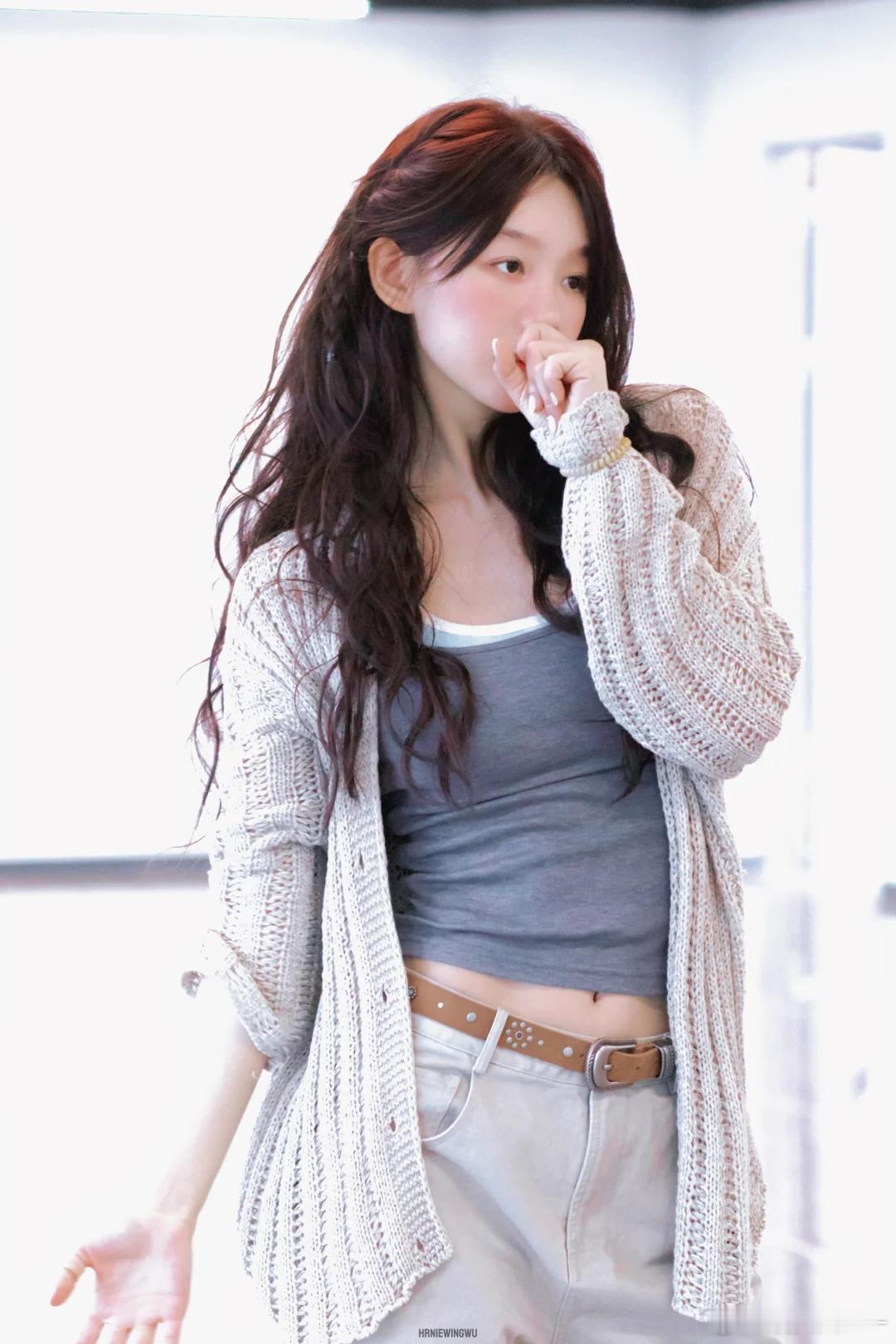 徐梦洁舞担 看徐梦洁《乘风2026》一公小考的舞台，才懂什么叫“甜酷切换自如”！