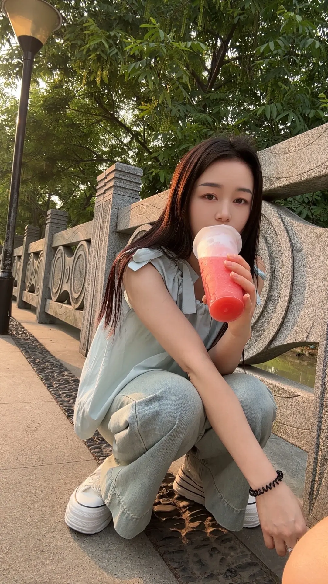 我说我本人比视频美颜好看，如果你在杭州，当我没说😂