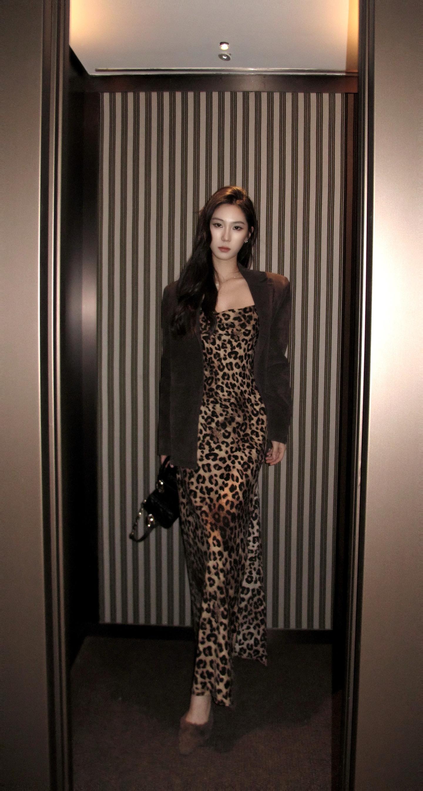 不打扮自己永远不知道你有多美。