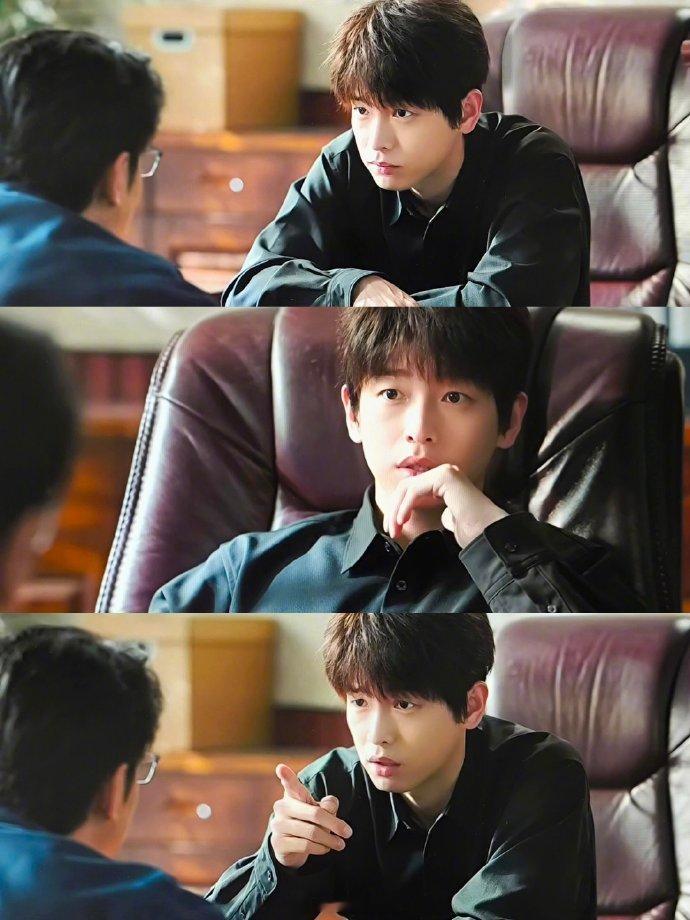 彭昱畅的追剧搭子是小狗 太萌了[心化了]！彭昱畅×修狗追剧名场面，太好嗑了！一人