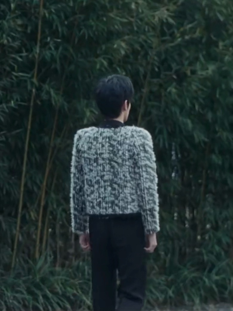 你们剧组的服装审美特么真的很差。。。 