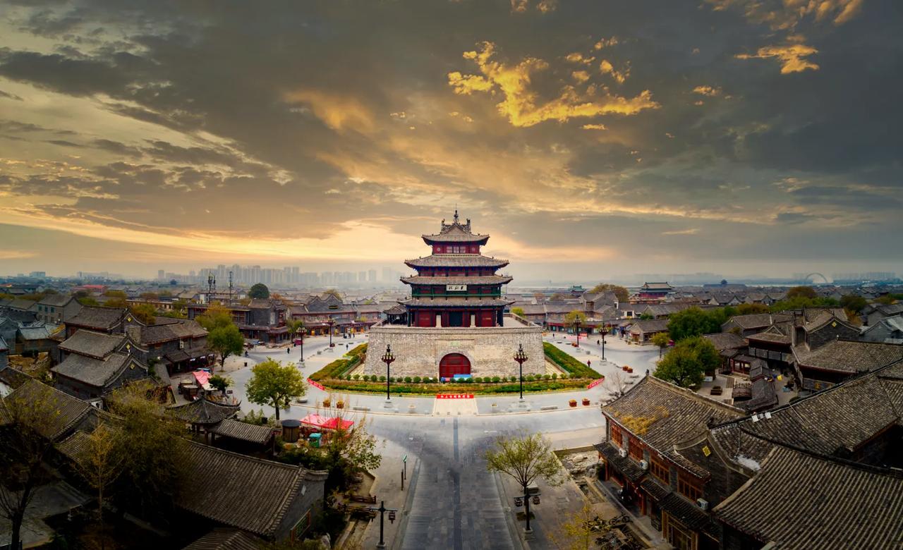 现在在聊城生活，AI的存在感真的藏在每一处细节里！

去聊城不少景区，比如运河文