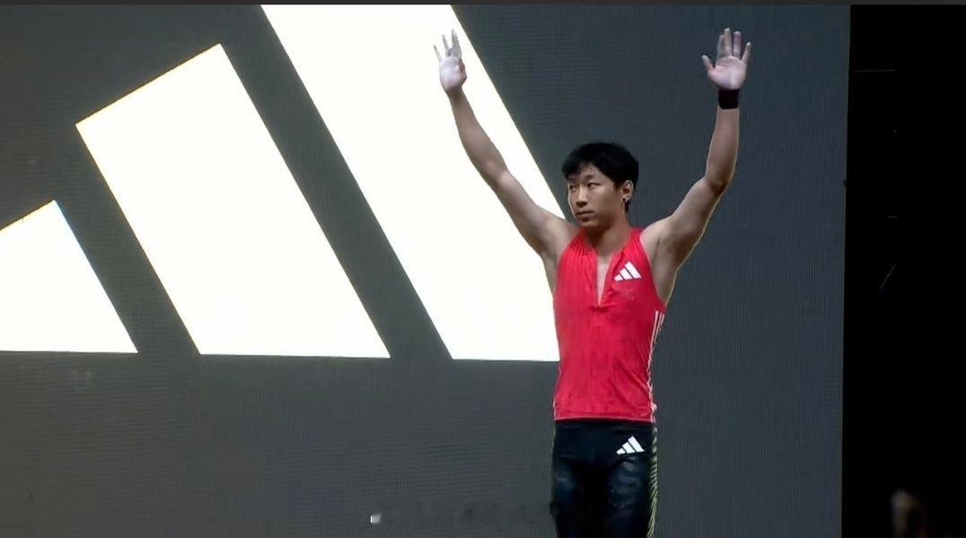 5米63更高的成功率，钟涛拿下中国田径街头巡回赛 杭州站冠军。姚捷、刘睿获得二三