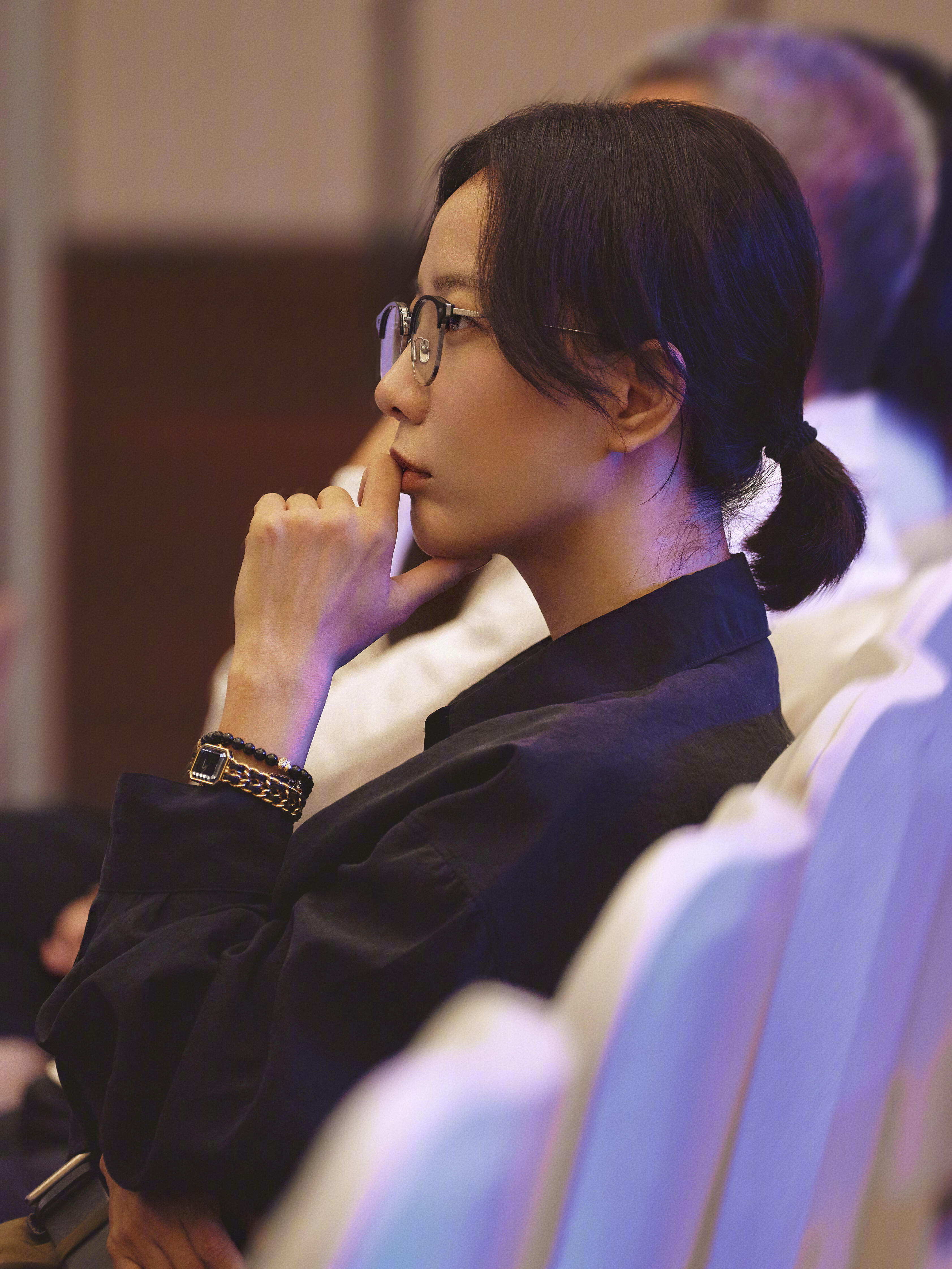 王珞丹首支AI短片王珞丹当评审是如是说“电影有未来，因为无论是新人儿·旧人儿·老